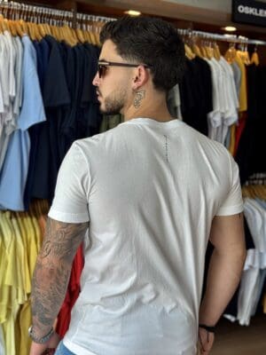 T-SHIRT STONE WHITE BOARD - Imagem 4